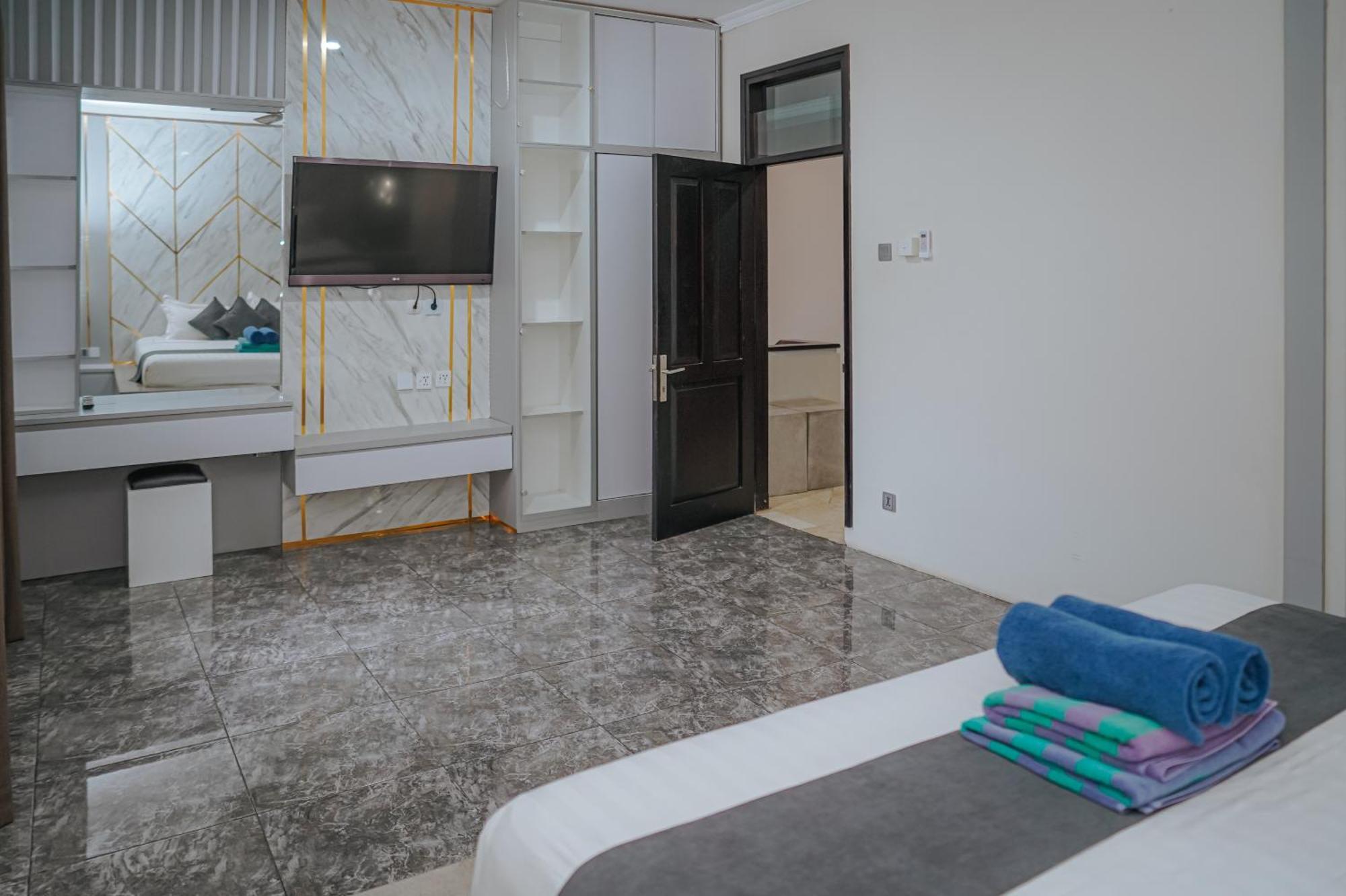 4 Bedroom Villa Kuta Regency B10 Εξωτερικό φωτογραφία